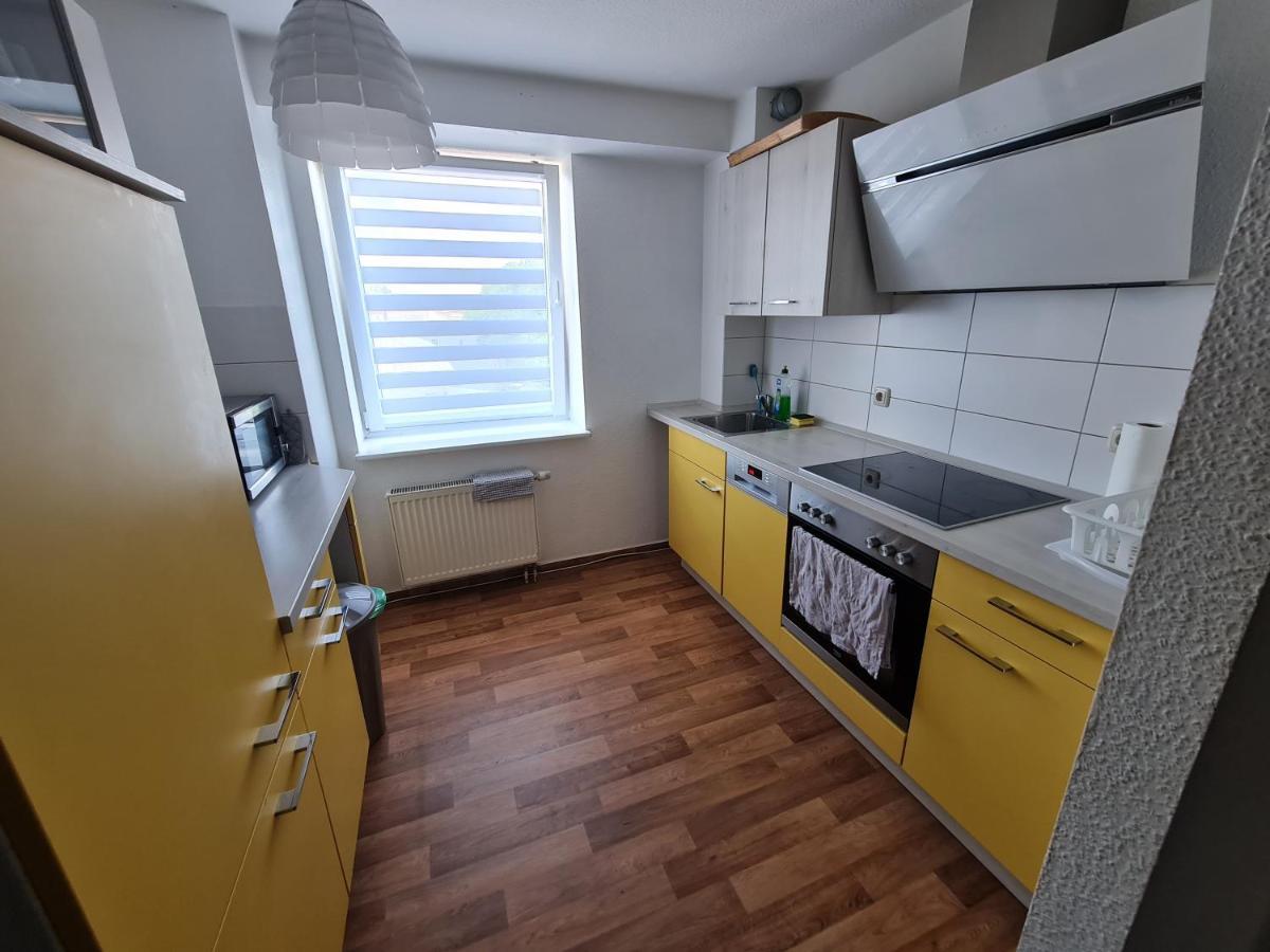 6 Bedroom Private Apartment & Lounge Росток Экстерьер фото